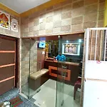 Goroomgo Uk Palace Puri Near Sea Beach