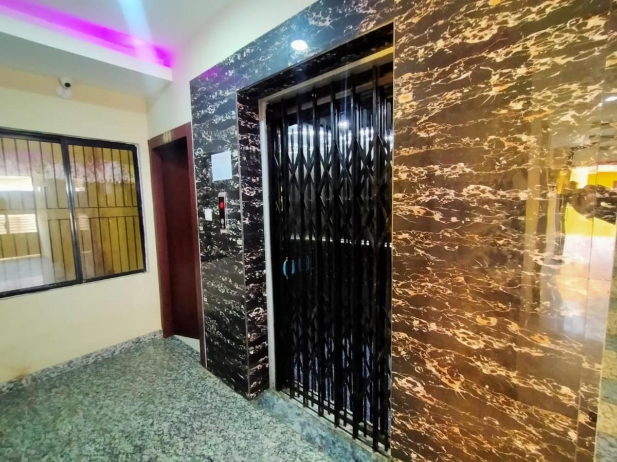 Hotel Sahoo Palace: Seaside Luxury In