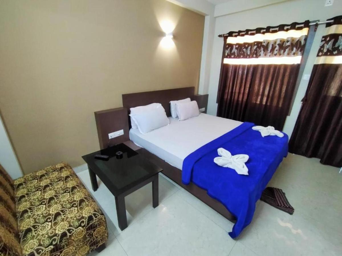 Hotel Sahoo Palace: Seaside Luxury In