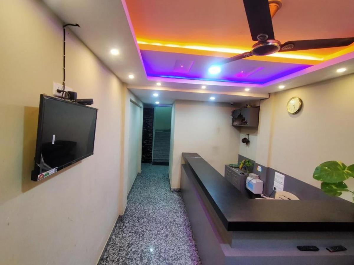 Sahoo Palace: Seaside Luxury In Hotel Puri