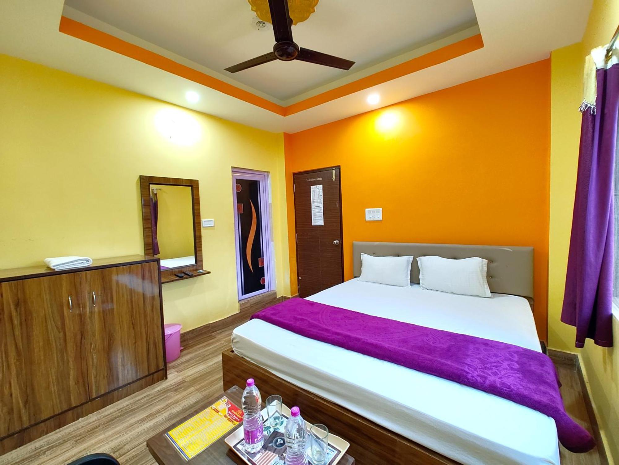 Hotel Sahoo Palace: Seaside Luxury In